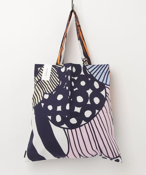 marimekko(マリメッコ)の「Siirtolapuutarha / tote bag 43X44(トートバッグ・レディース・マルチ・FREE)」の9枚目の写真