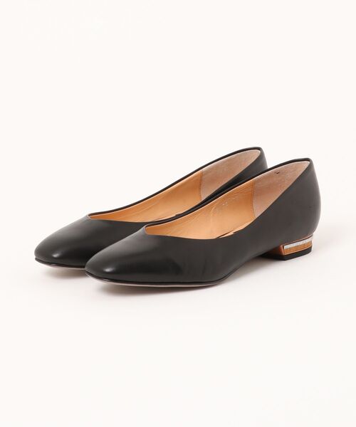 LANVIN collection(ランバン コレクション)の「スクエアトゥカッターパンプス(パンプス・レディース・シルバー/ブラック・22.5cm/23.0cm/23.5cm/24.0cm/24.5cm)」の2枚目の写真