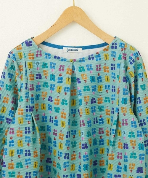 セール】Mariposa 蝶々モチーフプリントカットソー（Tシャツ