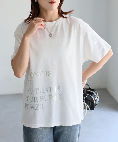 Riberry(リベリー)の「袖ロゴ半袖Tシャツ(Tシャツ/カットソー・レディース・ブラック×ホワイト/ベージュ系/ホワイト×ブラック/ホワイト×ゴールド/ホワイト×ピンク/ホワイト×シルバー/ブラック×シルバー・FREE)」の17枚目の写真