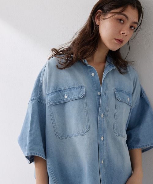 Whim Gazette（ウィムガゼット）の「DENIMドルマンシャツ