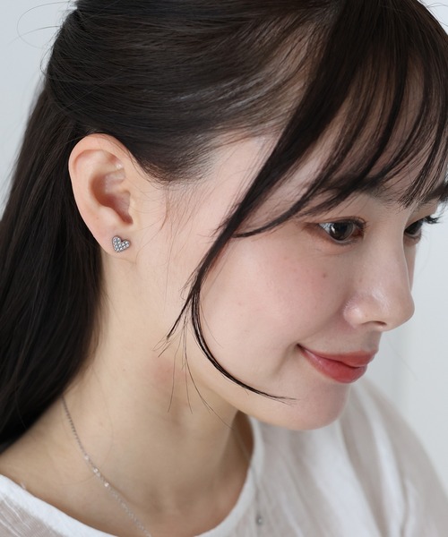 BLUEEAST(ブルーイースト)の「ハートビジューピアス / サージカルステンレス(ピアス(両耳用)・レディース・シルバー/ゴールド・FREE)」の1枚目の写真