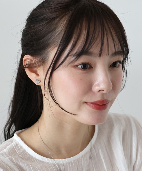 BLUEEAST(ブルーイースト)の「ハートビジューピアス / サージカルステンレス(ピアス(両耳用)・レディース・シルバー/ゴールド・FREE)」の6枚目の写真
