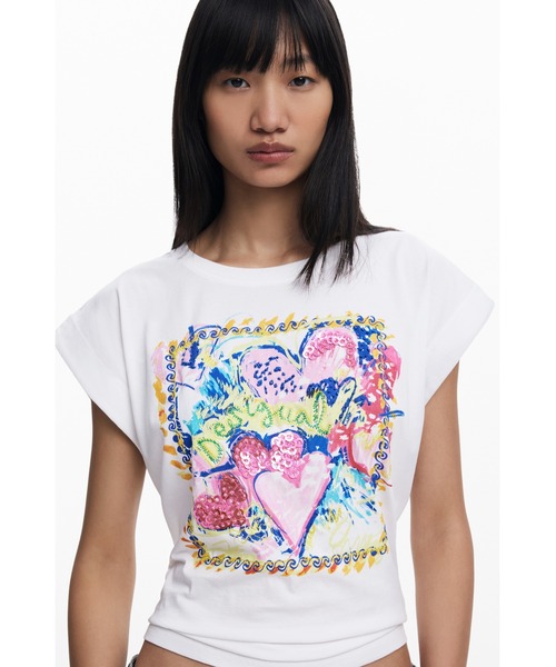 Desigual(デシグアル)の「ショート丈 ポップアートプリントベビーTシャツ(Tシャツ/カットソー・レディース・ホワイト・S/M/L/XL/XS)」の1枚目の写真