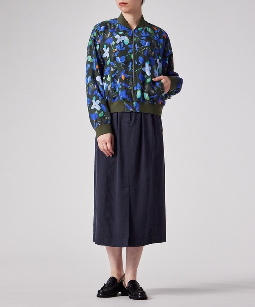 PS Paul Smith(ピーエスポールスミス)の「ウィメンズ "Cyclamen" ボマーブルゾン / 155325 JK349(ブルゾン・レディース・カーキ・38/40)」の5枚目の写真