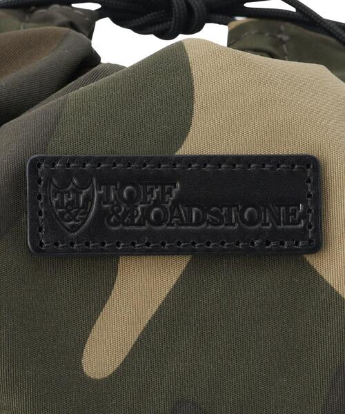 TOFF&LOADSTONE（トフアンドロードストーン）の「バッグ イン ポーチ カモフラージュ（ポーチ・メンズ・カーキ・00）」の8枚目の写真