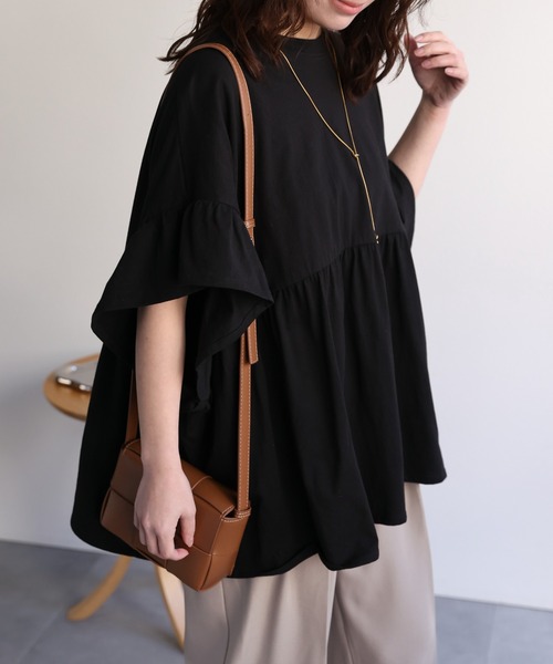 ap retro(アプレトロ)の「ペプラムフリルTee / フレンチスリーブフリルプルオーバー《動画あり》(Tシャツ/カットソー・レディース・チャコール/レッド/アイボリー/ブラック/グリーン/ホワイト・FREE)」の15枚目の写真