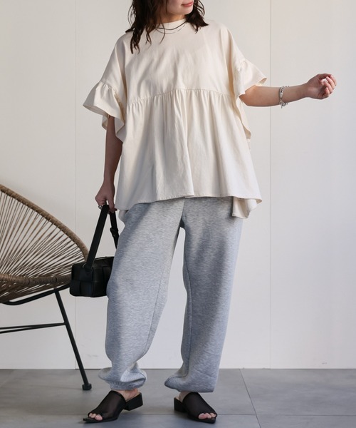 ap retro(アプレトロ)の「ペプラムフリルTee / フレンチスリーブフリルプルオーバー《動画あり》(Tシャツ/カットソー・レディース・チャコール/レッド/アイボリー/ブラック/グリーン/ホワイト・FREE)」の10枚目の写真