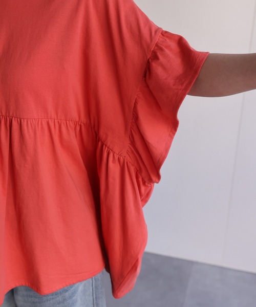 ap retro（アプレトロ）の「ペプラムフリルTee / フレンチスリーブフリルプルオーバー《動画あり》（Tシャツ/カットソー・レディース・チャコール/レッド/アイボリー/ブラック/グリーン/ホワイト・FREE）」の7枚目の写真