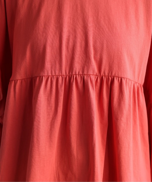 ap retro（アプレトロ）の「ペプラムフリルTee / フレンチスリーブフリルプルオーバー《動画あり》（Tシャツ/カットソー・レディース・チャコール/レッド/アイボリー/ブラック/グリーン/ホワイト・FREE）」の9枚目の写真