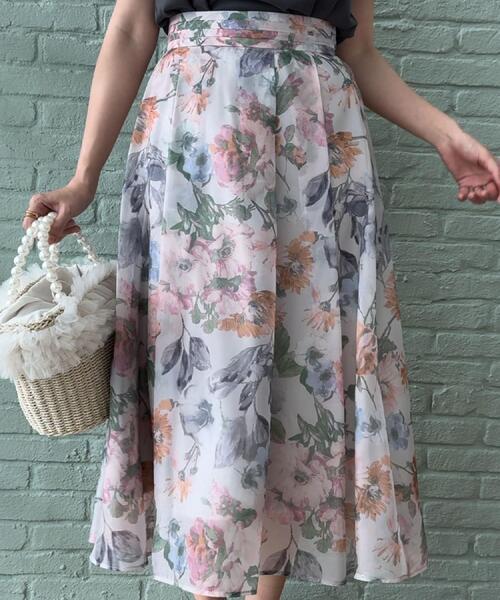 couture brooch(クチュールブローチ)の「【一枚で着映える・華やか・上品】Summerオーガンフルールスカート(スカート・レディース・ライトグレー系/ブラック系/ベージュ系その他4・36/38/40/42)」の16枚目の写真