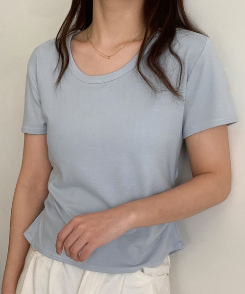 LOWO(ロワ)の「サイドタックUネックTシャツ カットソー(Tシャツ/カットソー・レディース・ブルー/ブラック/カーキ/モカ/ホワイト/ブラウン/ピンク・FREE)」の6枚目の写真