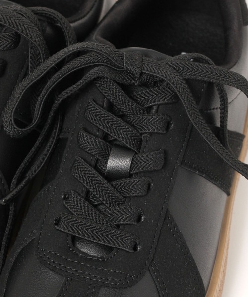 FOUND GOOD（ファウンドグッド）の「コンビレースアップスニーカー（スニーカー・レディース・ホワイト系5/アイボリー/ブラック・M/S/XL/L）」の18枚目の写真