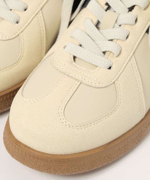 FOUND GOOD（ファウンドグッド）の「コンビレースアップスニーカー（スニーカー・レディース・ホワイト系5/アイボリー/ブラック・M/S/XL/L）」の10枚目の写真