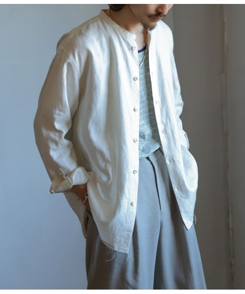 PORT BY ARK（ポートバイアーク）の「PORT BY ARK / ポートバイアーク：Crew Neck Shirt：PO17-SH001[COR]（シャツ/ブラウス・メンズ・ホワイト系その他/ブラック/サックスブルー・1/2）」の3枚目の写真