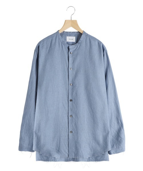 PORT BY ARK（ポートバイアーク）の「PORT BY ARK / ポートバイアーク：Crew Neck Shirt：PO17-SH001[COR]（シャツ/ブラウス・メンズ・ホワイト系その他/ブラック/サックスブルー・1/2）」の4枚目の写真