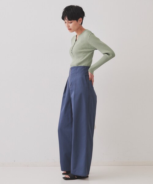 OPAQUE.CLIP（オペークドットクリップ）の「ヘンリーネックリブニット【洗濯機洗い可】（ニット/セーター・レディース・スモーキーグリーン系/ネイビー/ホワイト・38/40/42）」の15枚目の写真