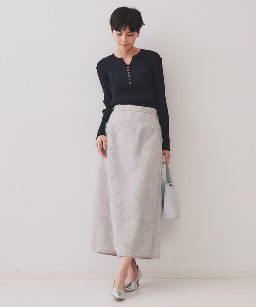 OPAQUE.CLIP（オペークドットクリップ）の「ヘンリーネックリブニット【洗濯機洗い可】（ニット/セーター・レディース・スモーキーグリーン系/ネイビー/ホワイト・38/40/42）」の12枚目の写真