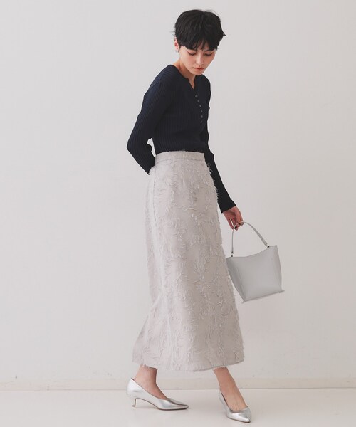 OPAQUE.CLIP（オペークドットクリップ）の「ヘンリーネックリブニット【洗濯機洗い可】（ニット/セーター・レディース・スモーキーグリーン系/ネイビー/ホワイト・38/40/42）」の11枚目の写真