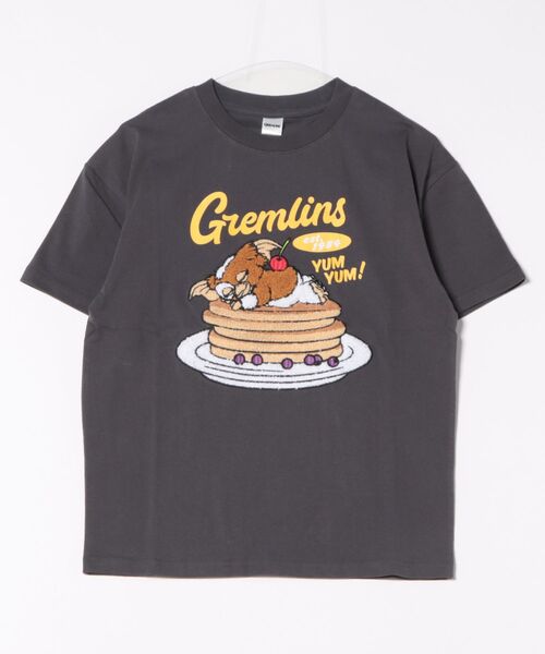 LB/S （エルビーエス）の「【Gremlins/グレムリン】オリジナルデザインTシャツ ギズモ　ドロップショルダー ビッグシルエット　ユニセックス（Tシャツ/カットソー・メンズ・ブラック系その他/ホワイト系その他2/パープル系その他/ベージュ系その他/ブルー系その他2/ベージュ系その他3/ブラック系その他3/ホワイト系その他3・LARGE/SMALL/X-LARGE/MEDIUM）」の5枚目の写真