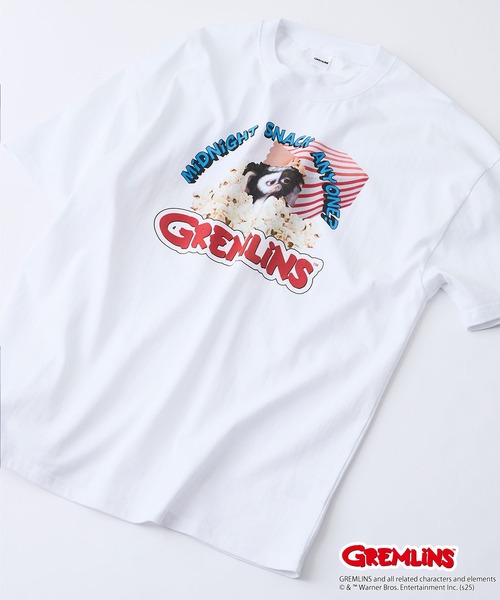 LB/S （エルビーエス）の「【Gremlins/グレムリン】オリジナルデザインTシャツ ギズモ　ドロップショルダー ビッグシルエット　ユニセックス（Tシャツ/カットソー・メンズ・ブラック系その他/ホワイト系その他2/パープル系その他/ベージュ系その他/ブルー系その他2/ベージュ系その他3/ブラック系その他3/ホワイト系その他3・LARGE/SMALL/X-LARGE/MEDIUM）」の2枚目の写真