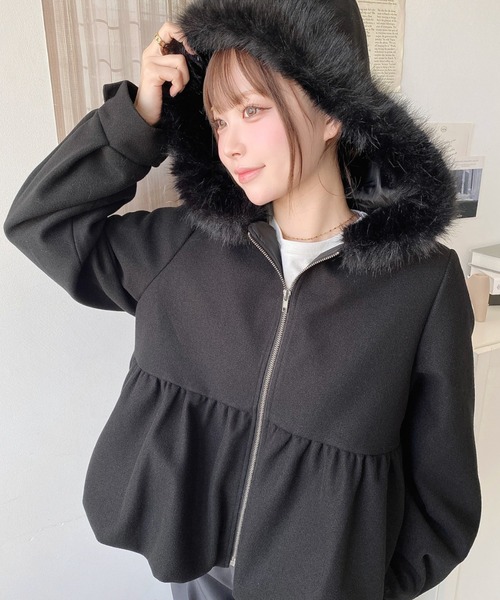 セール】ファーフードペプラムバルーンブルゾン（ブルゾン）｜moment+