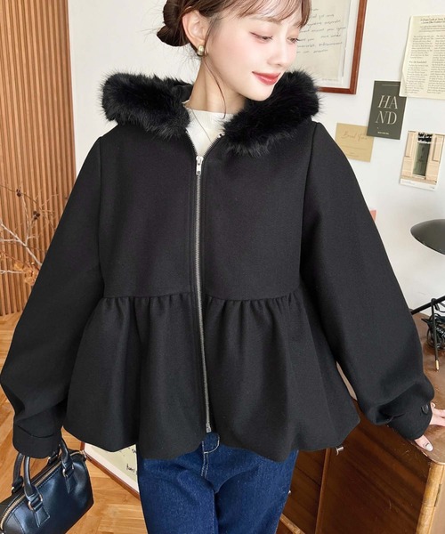 セール】ファーフードペプラムバルーンブルゾン（ブルゾン）｜moment+