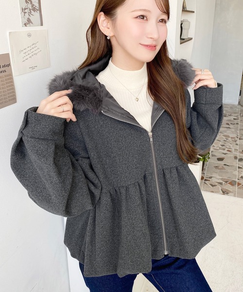 セール】ファーフードペプラムバルーンブルゾン（ブルゾン）｜moment+