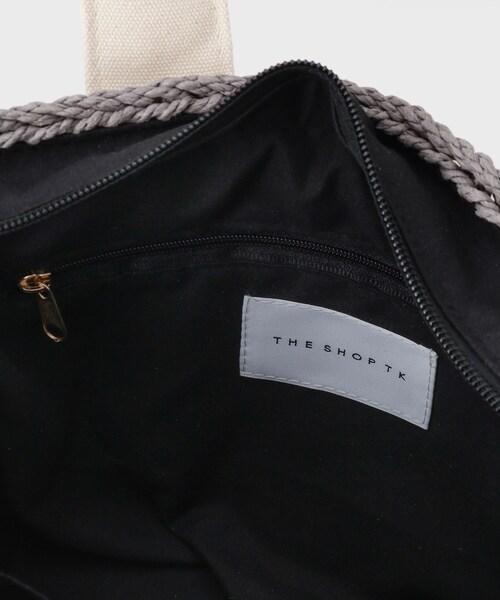 THE SHOP TK (ザ ショップ ティーケー )の「ロゴ雑材バッグ(ショルダーバッグ・レディース・ベージュ系その他2/ベージュ系その他7/チャコール・00)」の14枚目の写真