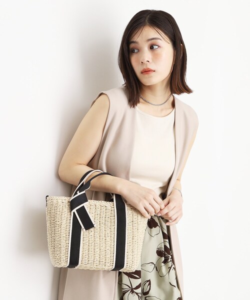 THE SHOP TK (ザ ショップ ティーケー )の「ロゴ雑材バッグ(ショルダーバッグ・レディース・ベージュ系その他2/ベージュ系その他7/チャコール・00)」の18枚目の写真
