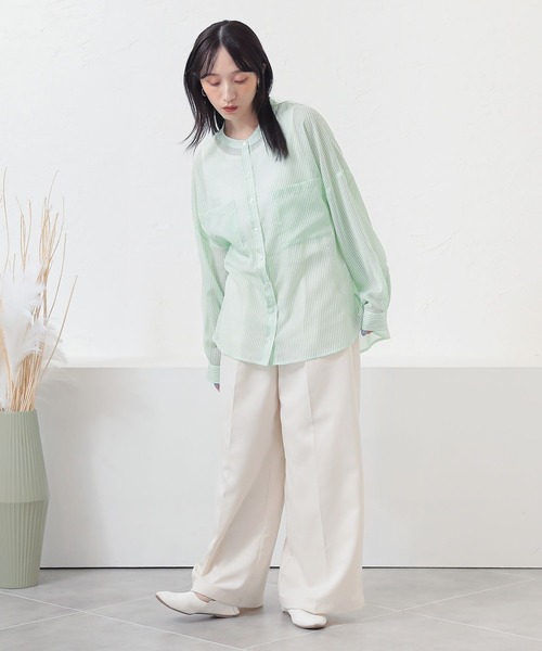 n'OrLABEL(ノアールレーベル)の「『シアーストライプバンドカラーシャツ』(シャツ/ブラウス・レディース・グリーン/ベージュ/ブルー・FREE)」の9枚目の写真
