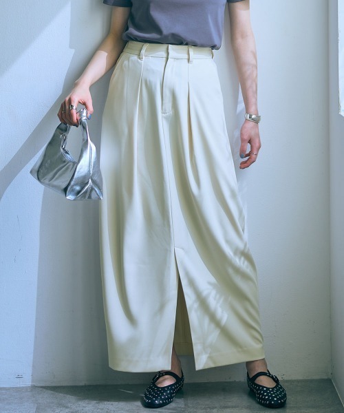 slattgir(スラットジール)の「高身長 タックコクーンロングスカート(トールサイズ)Essenave(スカート・レディース・アイボリー/オレンジ・LL/3L/4L/5L/M/L)」の1枚目の写真