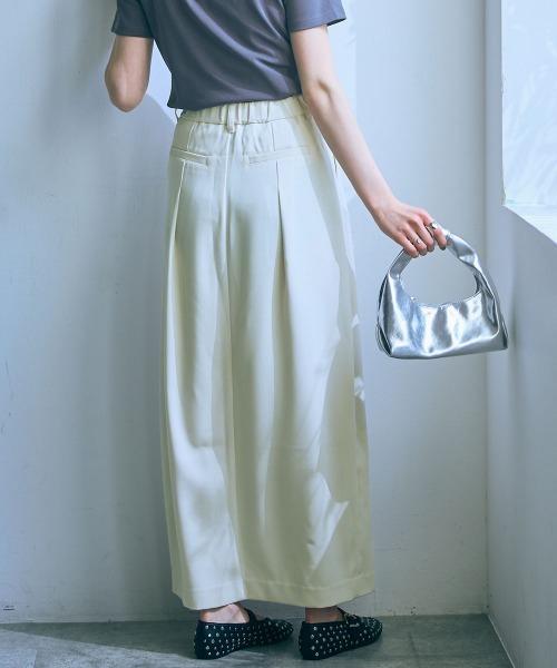 slattgir(スラットジール)の「高身長 タックコクーンロングスカート(トールサイズ)Essenave(スカート・レディース・アイボリー/オレンジ・LL/3L/4L/5L/M/L)」の7枚目の写真