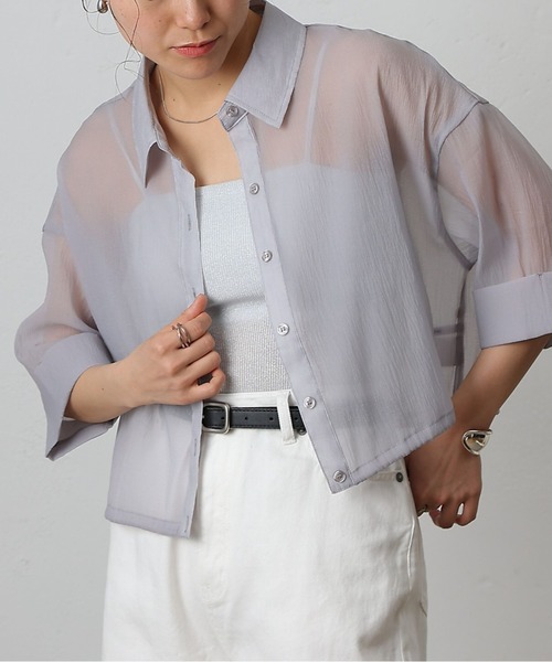 COLONY 2139（コロニートゥーワンスリーナイン）の「シアー裾ドロストワイドスリーブシャツ（シャツ/ブラウス・レディース・オフホワイト/グレー/ブラック/サックスブルー・FREE）」の3枚目の写真