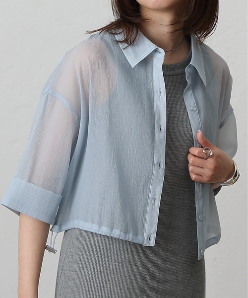 COLONY 2139（コロニートゥーワンスリーナイン）の「シアー裾ドロストワイドスリーブシャツ（シャツ/ブラウス・レディース・オフホワイト/グレー/ブラック/サックスブルー・FREE）」の4枚目の写真