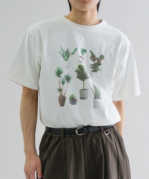 EPNK(イーピーエヌケー)の「【EPNK】Assortment graphic Tee / アソートグラフィックTee(Tシャツ/カットソー・メンズ・ブラック/オフホワイト/グレー・SMALL/MEDIUM/LARGE)」の4枚目の写真