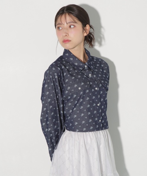 JILL by JILL STUART（ジルバイジルスチュアート）の「◇サイドリボンショート丈シャツ（シャツ/ブラウス・レディース・ブルー/インディゴブルー/ホワイト・FREE）」の15枚目の写真