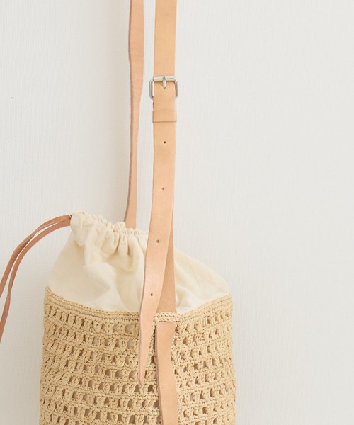 KATHARINE ROSS（キャサリンロス）の「【KATHARINE ROSS】【MADE IN MADA】ショルダーバッグ（ショルダーバッグ・レディース・ブラック/キャメル・MEDIUM）」の12枚目の写真