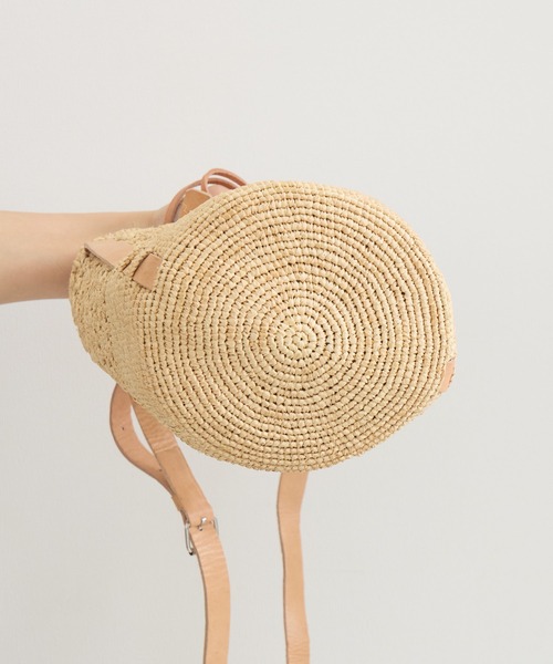 KATHARINE ROSS（キャサリンロス）の「【KATHARINE ROSS】【MADE IN MADA】ショルダーバッグ（ショルダーバッグ・レディース・ブラック/キャメル・MEDIUM）」の14枚目の写真