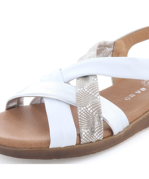 cava cava（サヴァサヴァ）の「ソフトレザーストラップサンダル　3385025（サンダル・レディース・ブラック/ホワイト/ライトグリーン・22.5cm/23cm/23.5cm/24cm/24.5cm）」の13枚目の写真