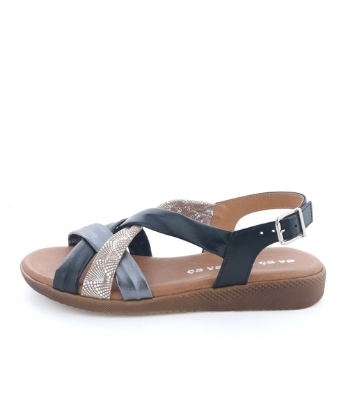 cava cava（サヴァサヴァ）の「ソフトレザーストラップサンダル　3385025（サンダル・レディース・ブラック/ホワイト/ライトグリーン・22.5cm/23cm/23.5cm/24cm/24.5cm）」の19枚目の写真