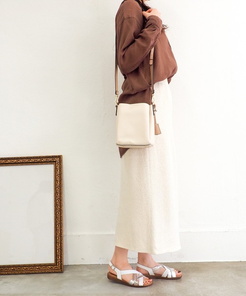 cava cava（サヴァサヴァ）の「ソフトレザーストラップサンダル　3385025（サンダル・レディース・ブラック/ホワイト/ライトグリーン・22.5cm/23cm/23.5cm/24cm/24.5cm）」の11枚目の写真