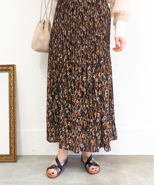 cava cava（サヴァサヴァ）の「ソフトレザーストラップサンダル　3385025（サンダル・レディース・ブラック/ホワイト/ライトグリーン・22.5cm/23cm/23.5cm/24cm/24.5cm）」の17枚目の写真