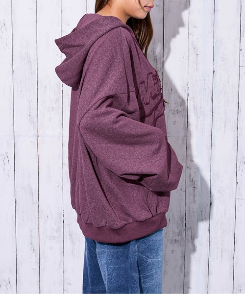 セール】《ロゴ刺繍》ピグメントZIPパーカー／立体デザイン