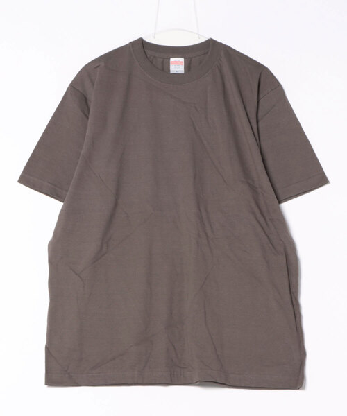 CERCA（チェルカ）の「United Athle/5.6オンス ハイクオリティー 無地 半袖 Ｔシャツ（Tシャツ/カットソー・メンズ・グリーン/ミント/ライトグリーン/ナチュラル/ラベンダー/ライトピンク/バーガンディー/ライトパープル/バイオレット/ライトイエロー/ライトベージュ/ロイヤルブルー/フレッシュイエロー/フューシャピンク/コーラルピンク/ダークネイビー/パープル/ダークブラウン/ライトブルー/ホワイト/ネイビー/グレー/カーキ/サックスブルー/ターコイズブルー/ライム/イエロー/オレンジ/ゴールド/スミクロ/ピンク/グリーン系その他/グレイッシュブルー/オフホワイト/インディゴブルー/チャコールグレー/レッド/クリアグリーン・SMALL/MEDIUM/X-LARGE/LARGE）」の5枚目の写真
