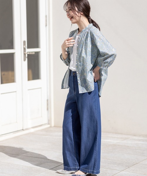 Petit Honfleur（プチオンフルール）の「デニムワイドパンツ（デニムパンツ・レディース・ネイビー/ブルー・70/61/64/67）」の13枚目の写真