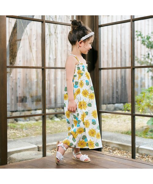 apres les cours(アプレレクール)の「イヤリング付きサテンカチューシャ(カチューシャ・キッズ・アイボリー・FREE)」の2枚目の写真