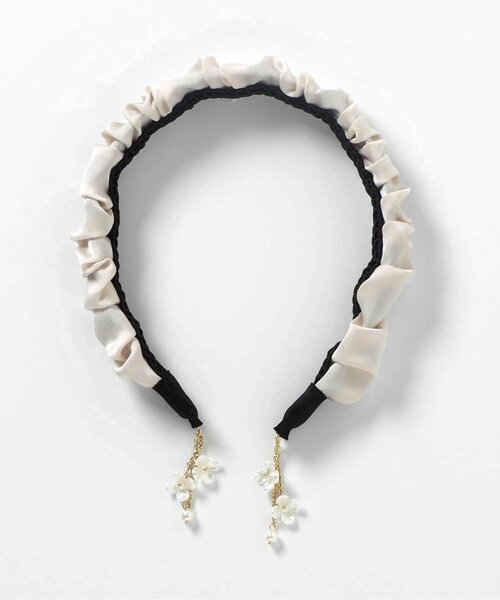 apres les cours(アプレレクール)の「イヤリング付きサテンカチューシャ(カチューシャ・キッズ・アイボリー・FREE)」の10枚目の写真