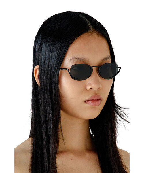 DIESEL(ディーゼル)の「ユニセックス サングラス 0DL1004(サングラス・メンズ・ブラック・UNI)」の3枚目の写真