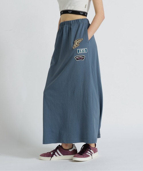 AVIREX（アヴィレックス）の「《WEB&DEPOT限定》JERSEY SKIRT PATCHED/ジャージ スカート パッチ（スカート・レディース・ホワイト/ブルー系その他/ブラック・F）」の3枚目の写真
